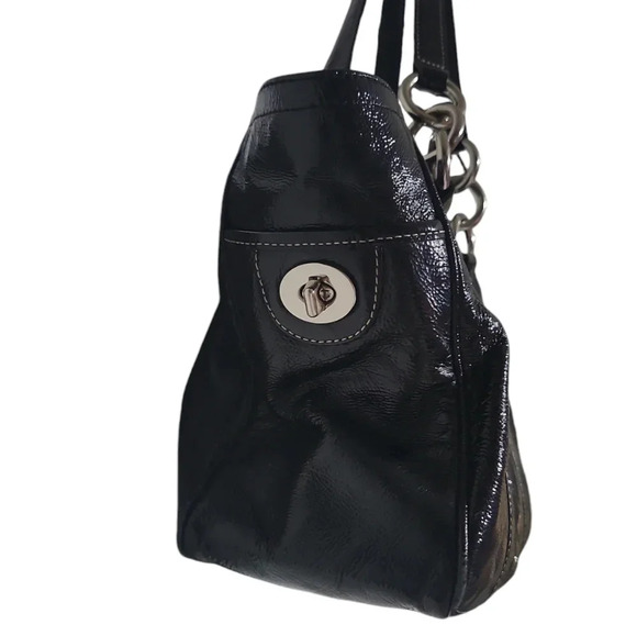 Coach Gallery F12839 Black Patent Leather Shoulder Tote – Turnlock Side Pockets - Picture 7 of 16